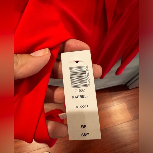 Babaton Farrell blouse in red - Picture 2 of 3